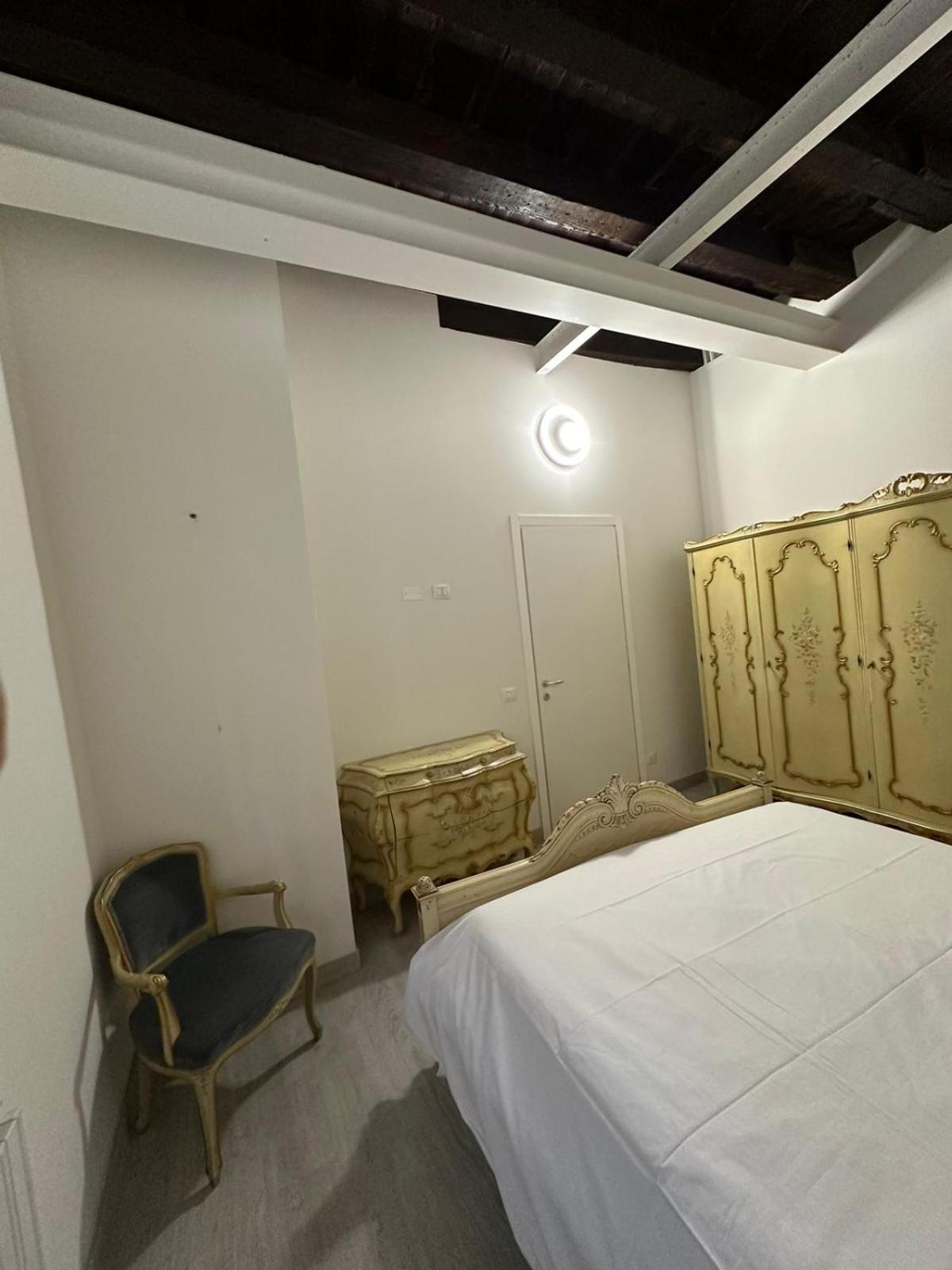 Al Campanile Apartman Verona Kültér fotó