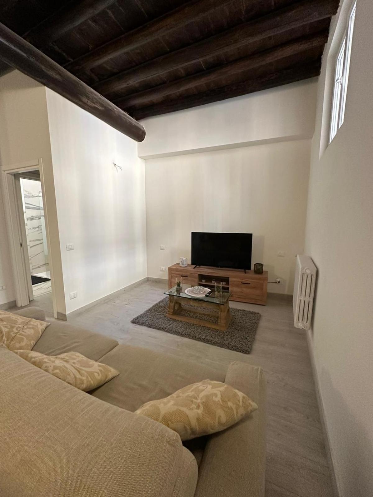 Al Campanile Apartman Verona Kültér fotó